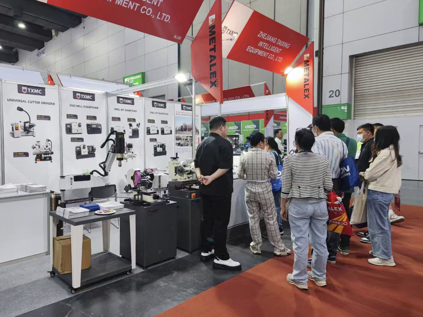 Automatic Grinding Machine.jpg